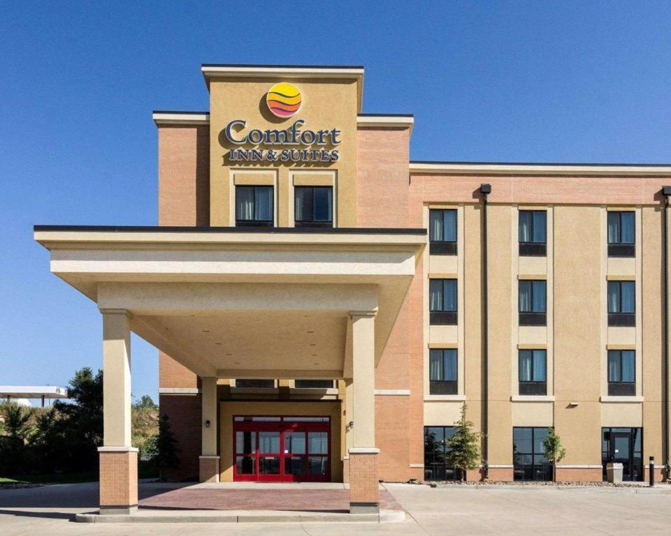 Comfort Inn & Suites Watford City Exterior foto